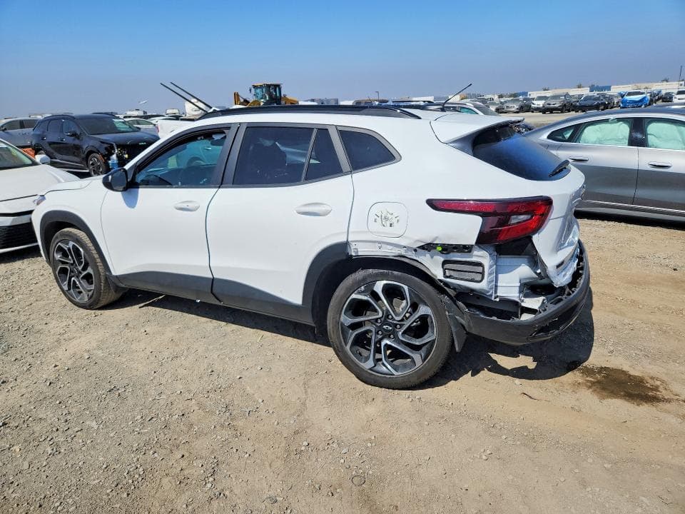 2024 CHEVROLET TRAX 2RS 2
