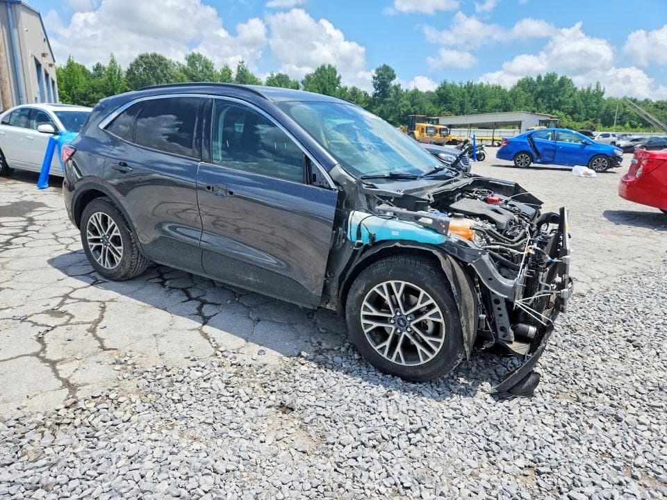 2020 FORD ESCAPE SEL 4