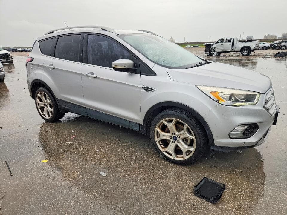 2018 FORD ESCAPE 4