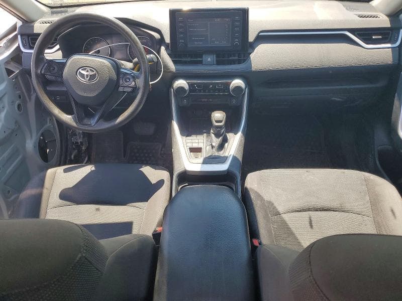 2019 TOYOTA RAV4 LE LE 8