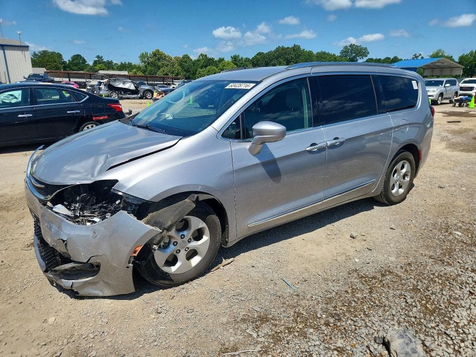2017 CHRYSLER PACIFICA TOURING L PLUS - 1