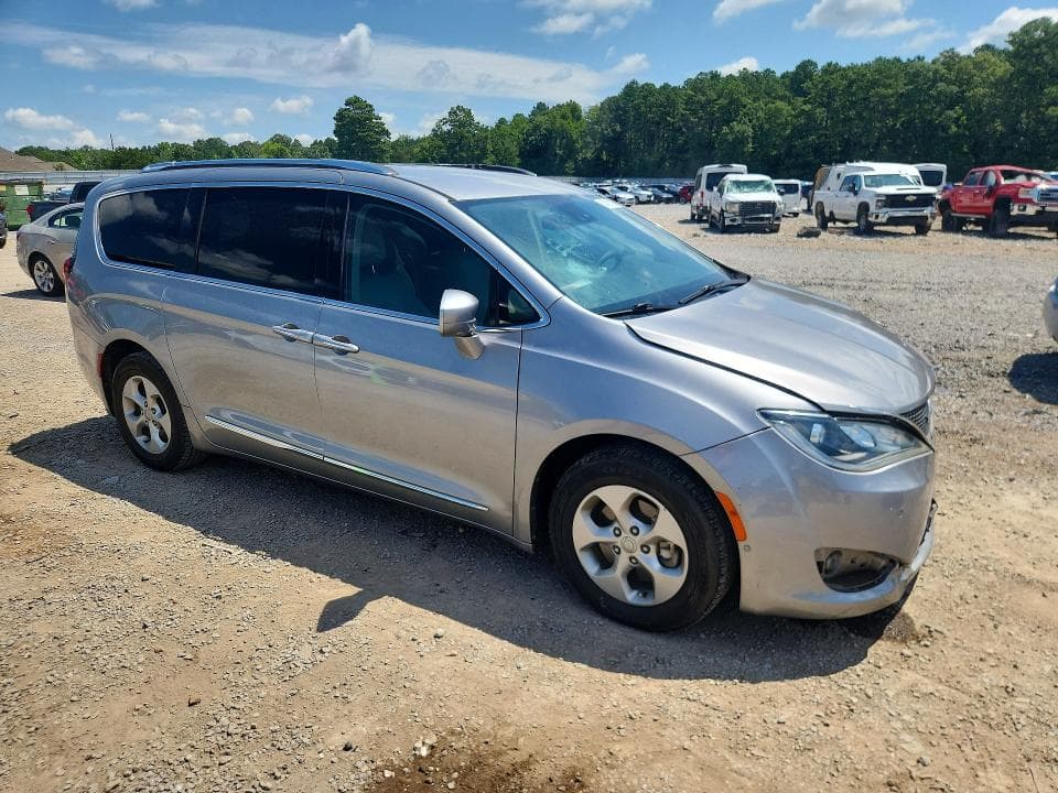 2017 CHRYSLER PACIFICA TOURING L PLUS 4