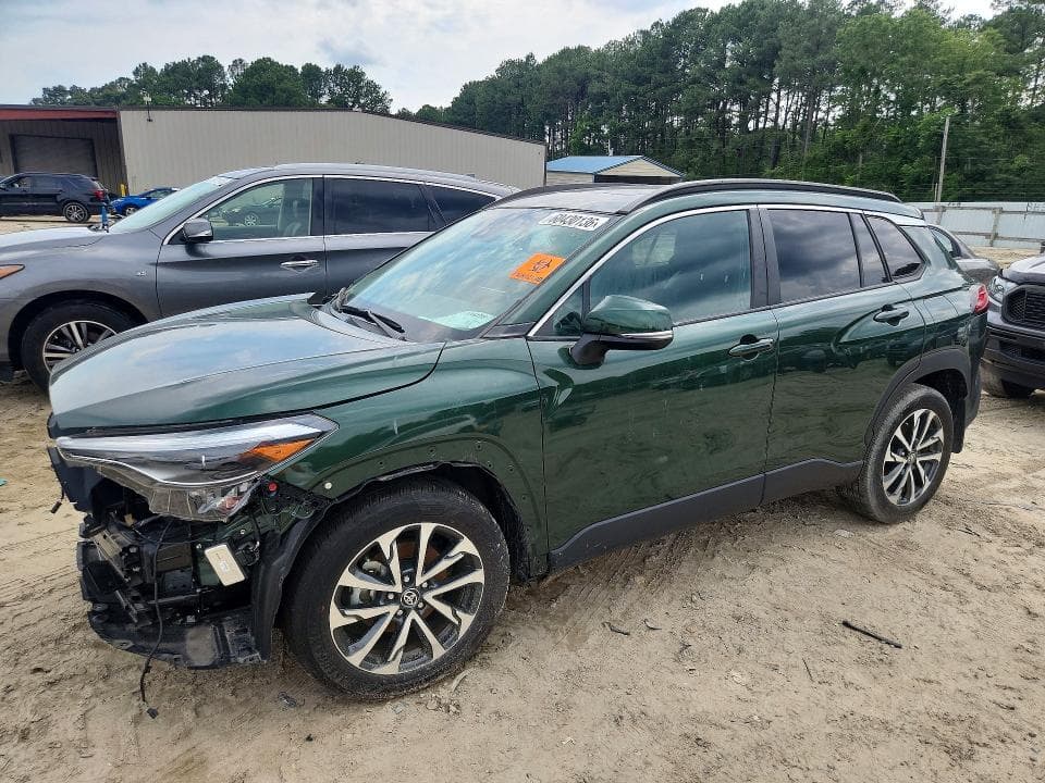 2022 TOYOTA COROLLA CROSS XLE XLE - 1
