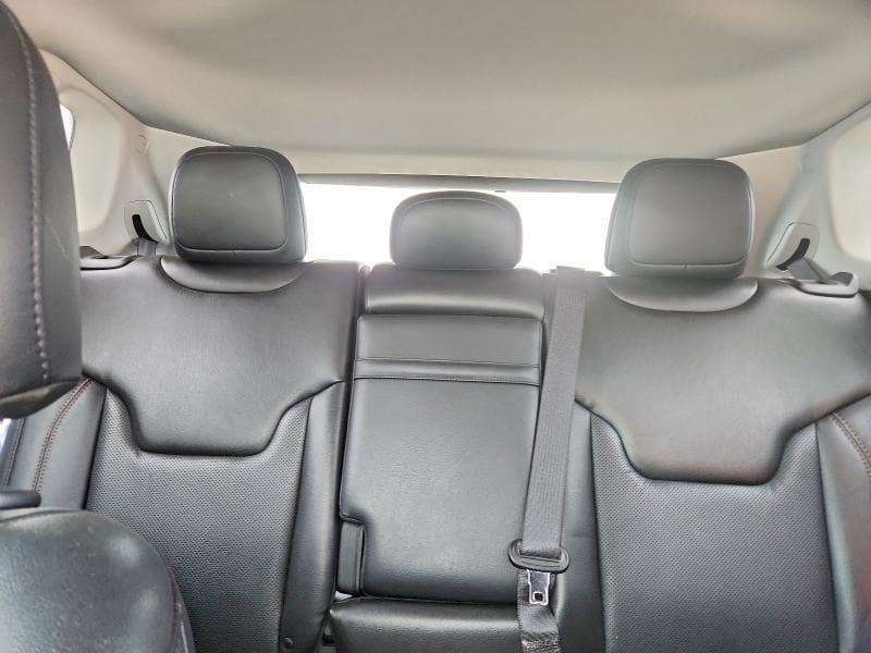 2019 JEEP COMPASS 10