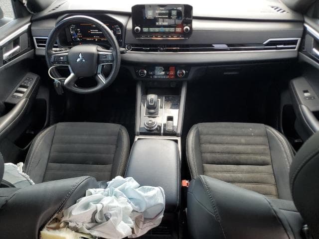 2023 MITSUBISHI OUTLANDER SE 8