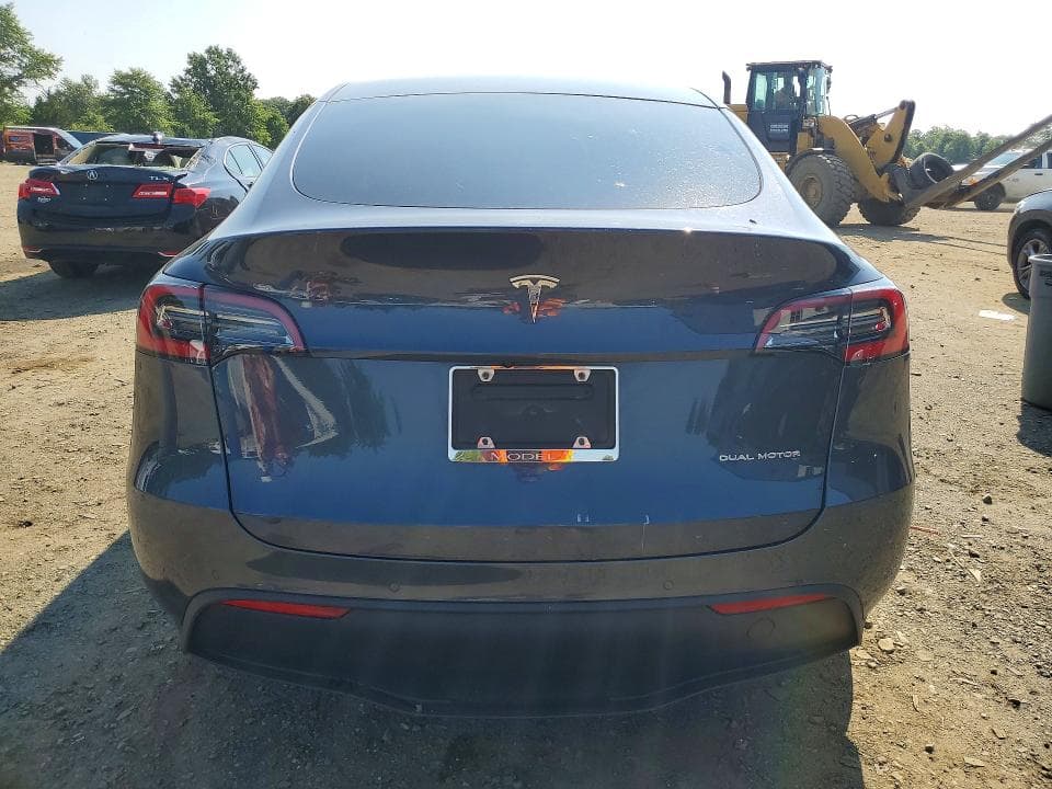 2021 TESLA MODEL Y 6