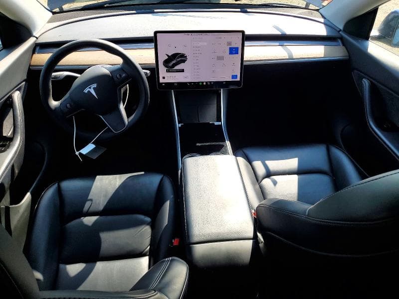 2021 TESLA MODEL Y 8