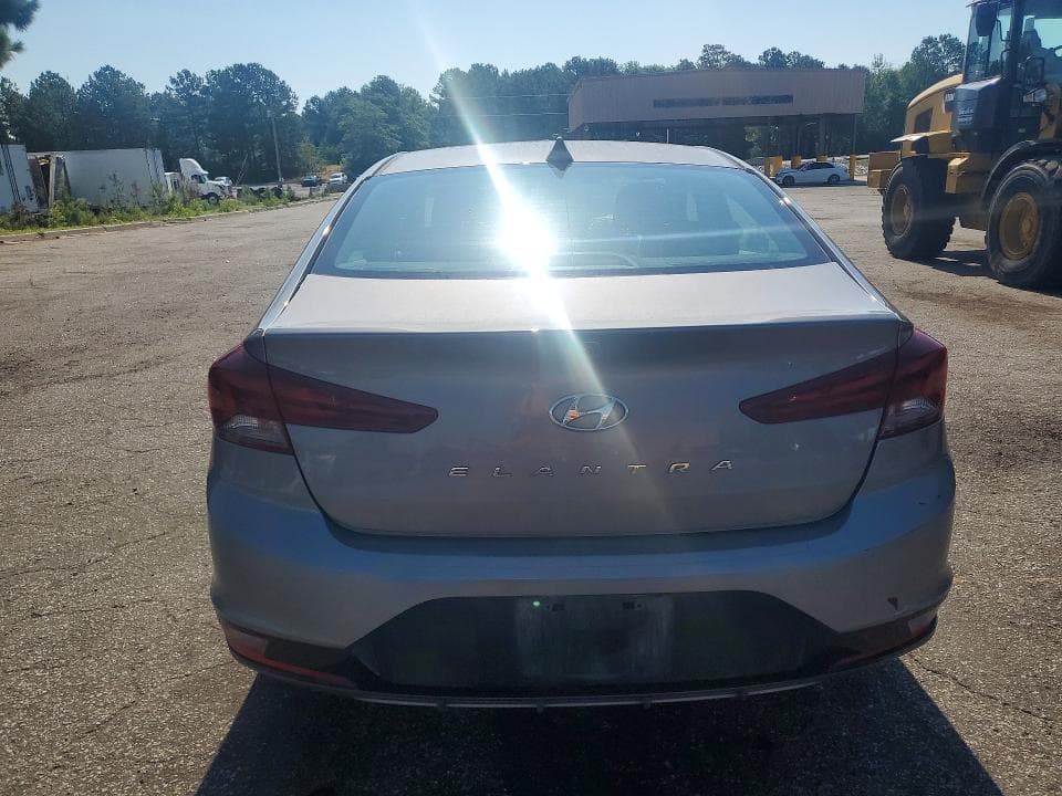 2020 HYUNDAI ELANTRA VALUE EDITION 6