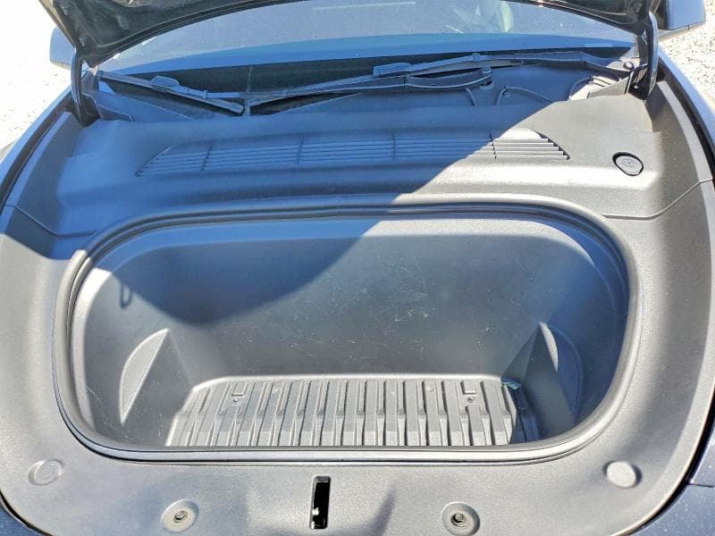 2023 TESLA MODEL Y 11