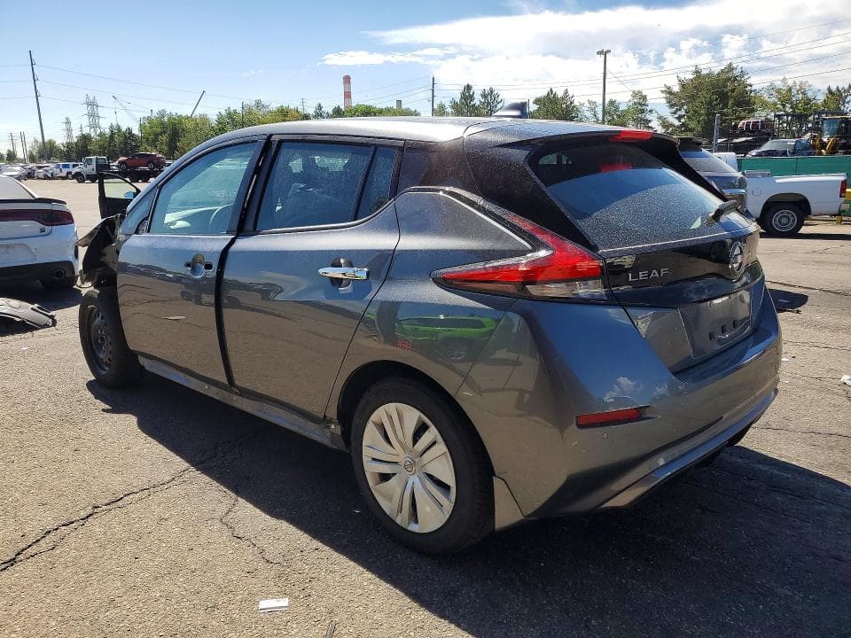 2025 NISSAN LEAF S 2