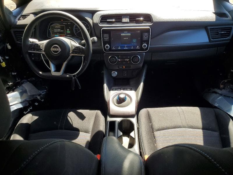 2025 NISSAN LEAF S 8