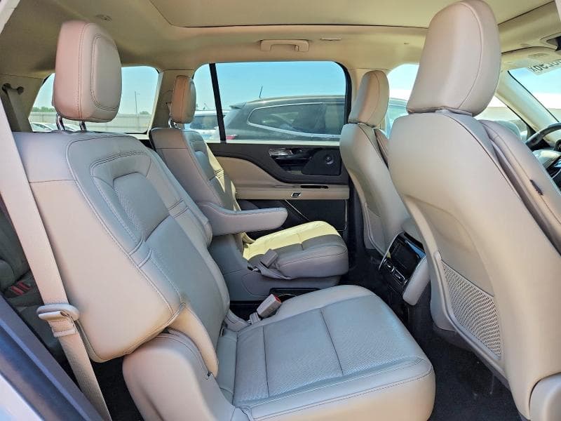 2021 LINCOLN AVIATOR RESERVE 11
