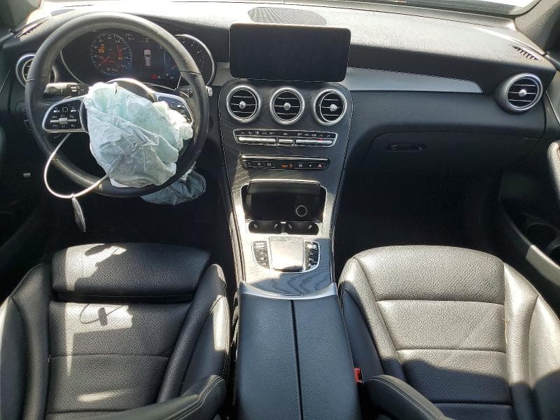 2020 MERCEDES-BENZ GLC 300 8