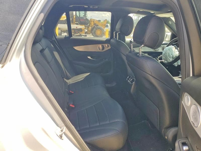 2020 MERCEDES-BENZ GLC 300 10