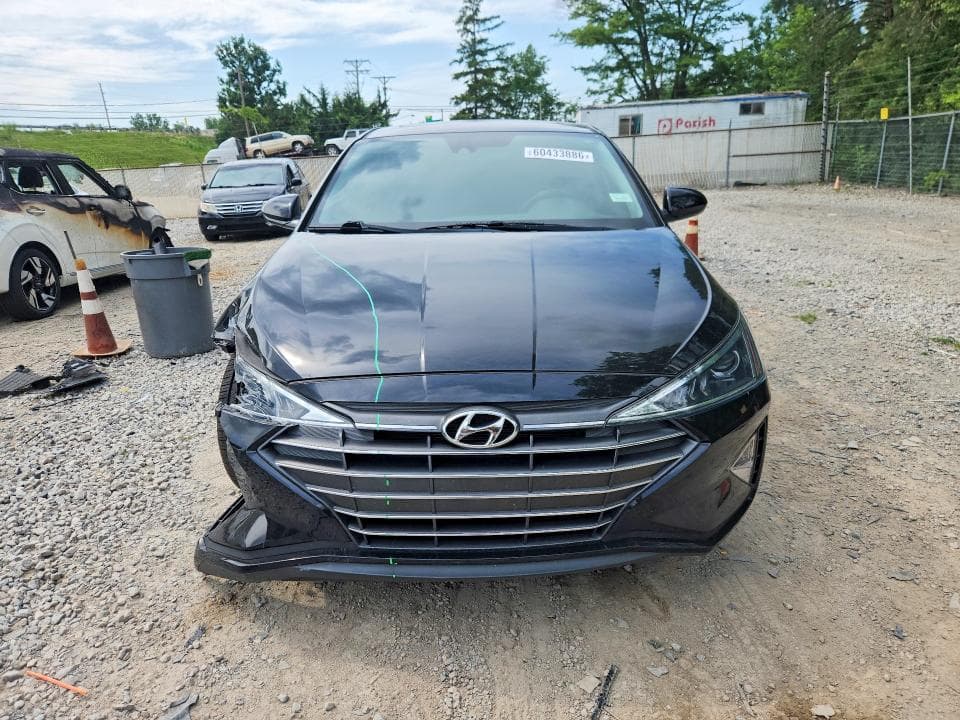 2020 HYUNDAI ELANTRA VALUE EDITION 5