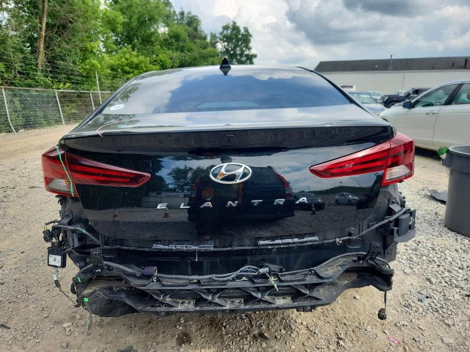 2020 HYUNDAI ELANTRA VALUE EDITION 6