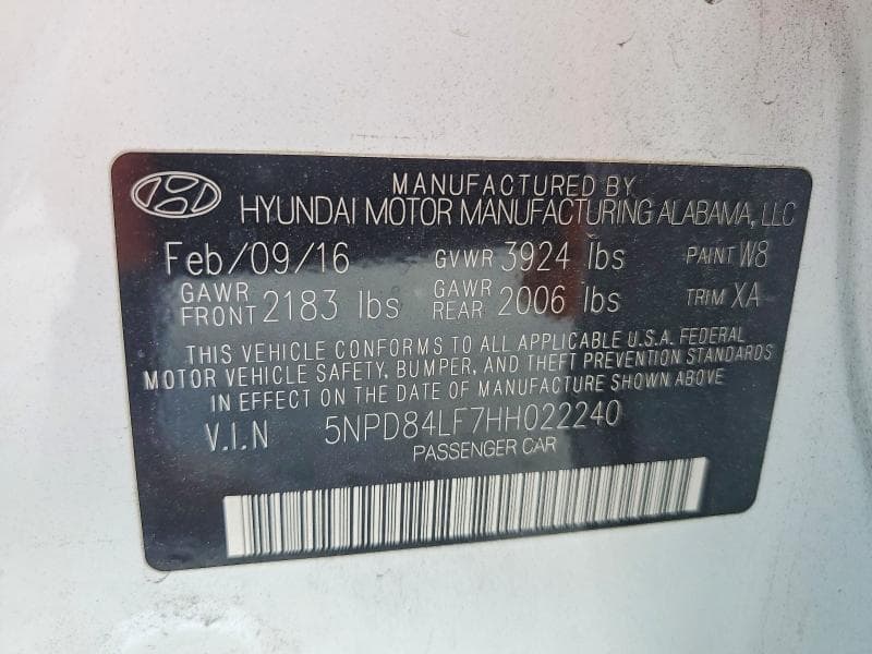 2017 HYUNDAI ELANTRA LIMITED 12