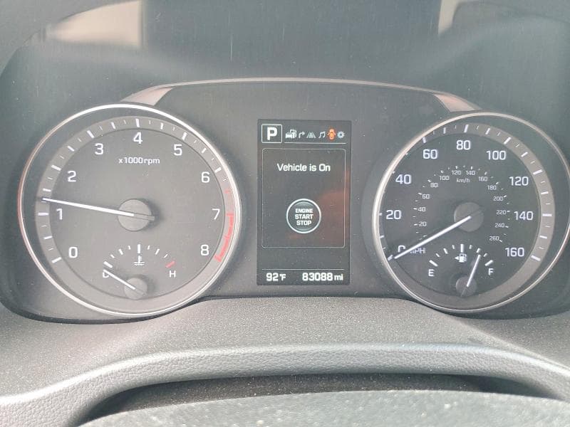 2017 HYUNDAI ELANTRA LIMITED 9