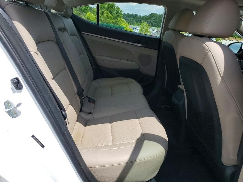 2017 HYUNDAI ELANTRA LIMITED 10