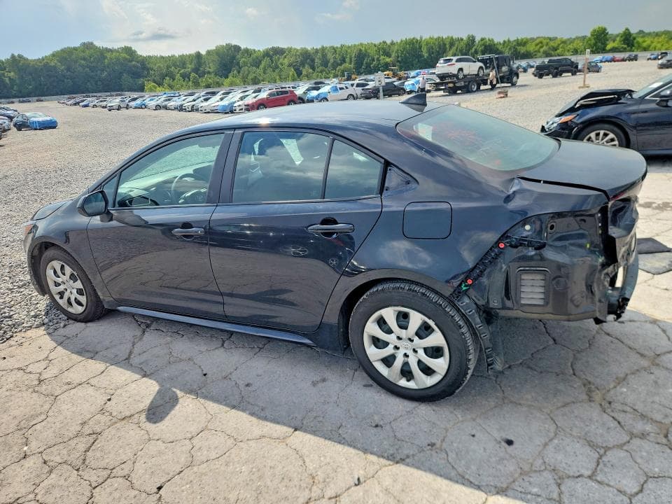 2022 TOYOTA COROLLA LE 2