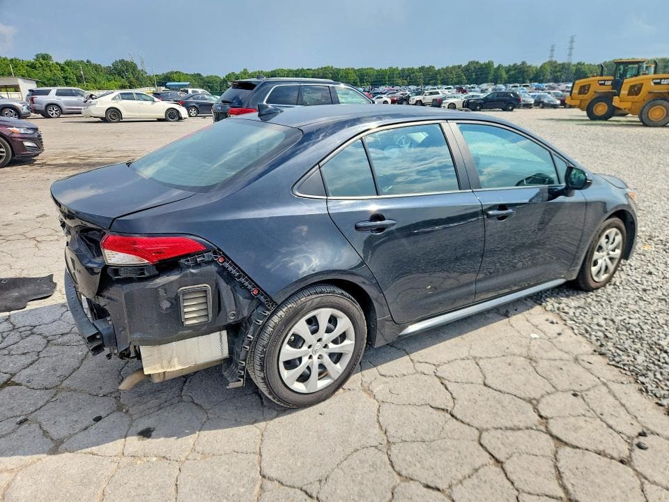 2022 TOYOTA COROLLA LE 3