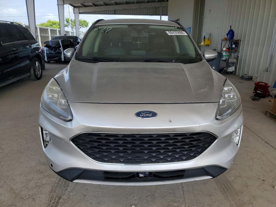 2020 FORD ESCAPE TITANIUM 5