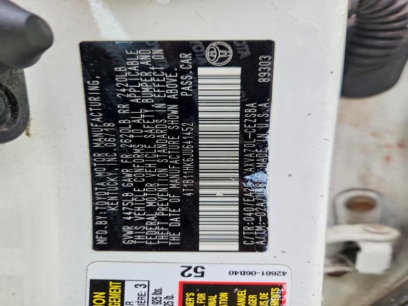 2018 TOYOTA CAMRY SE 12
