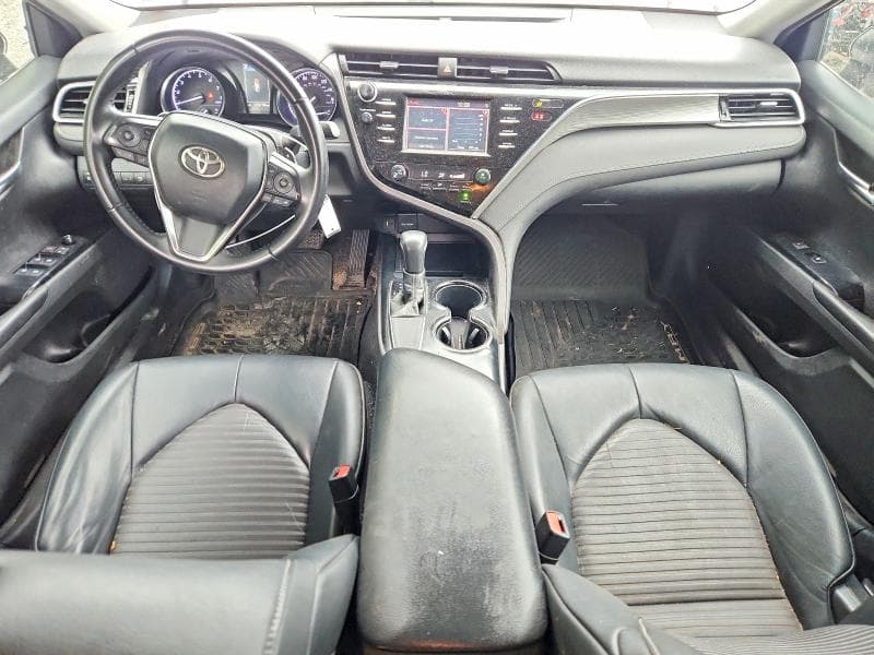2018 TOYOTA CAMRY SE 8
