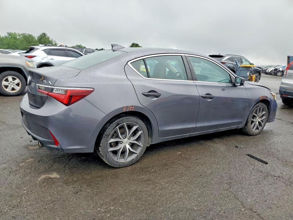 2020 ACURA ILX PREMIUM/TECHNOLOGY 3