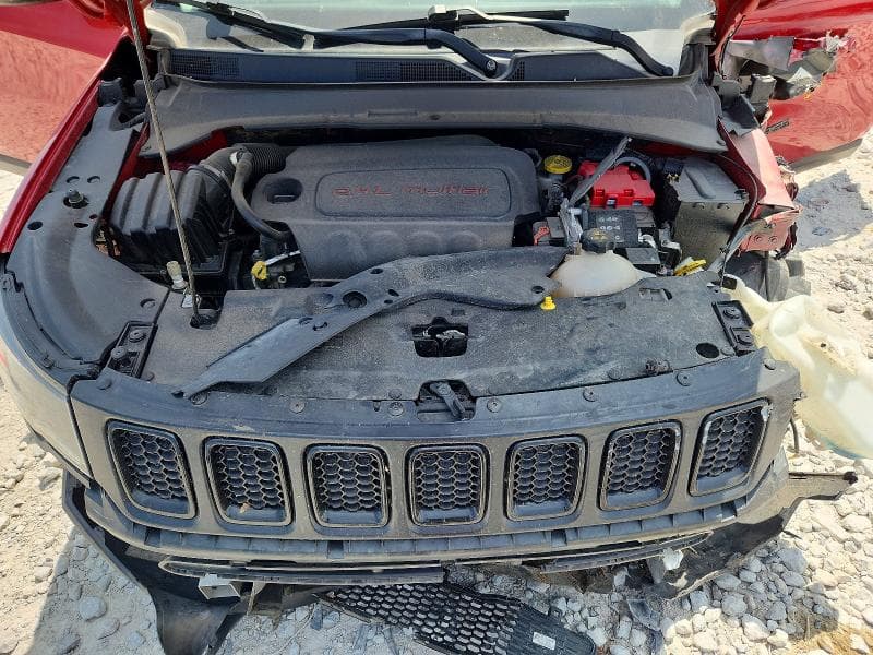 2020 JEEP COMPASS LATITUDE LATITUDE 11
