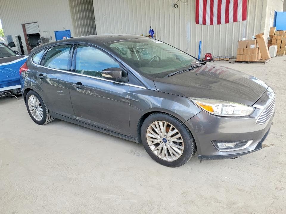 2017 FORD FOCUS TITANIUM TITANIUM 4
