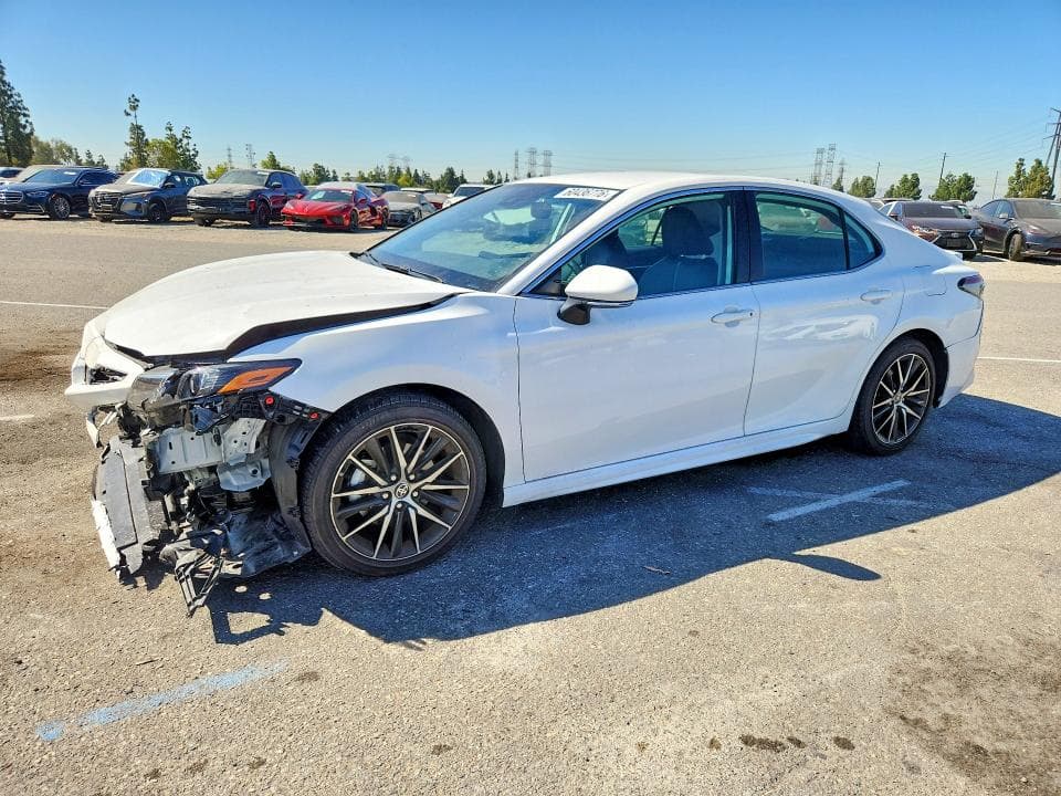 2023 TOYOTA CAMRY SE - 1