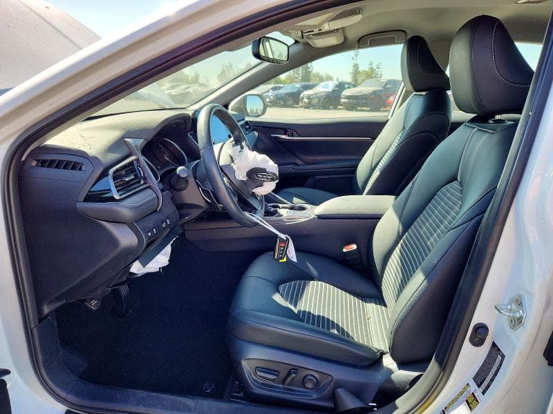 2023 TOYOTA CAMRY SE 7