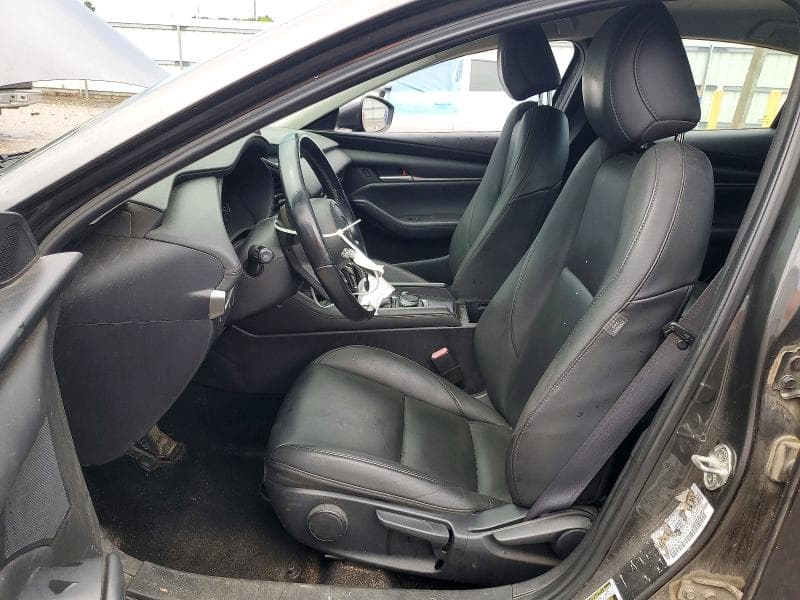 2021 MAZDA 3 SELECT 7