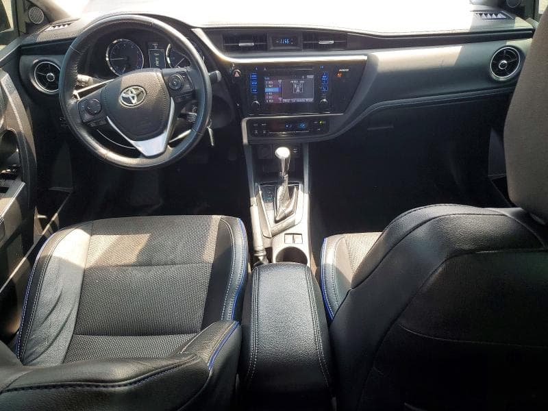 2017 TOYOTA COROLLA SE SE 8