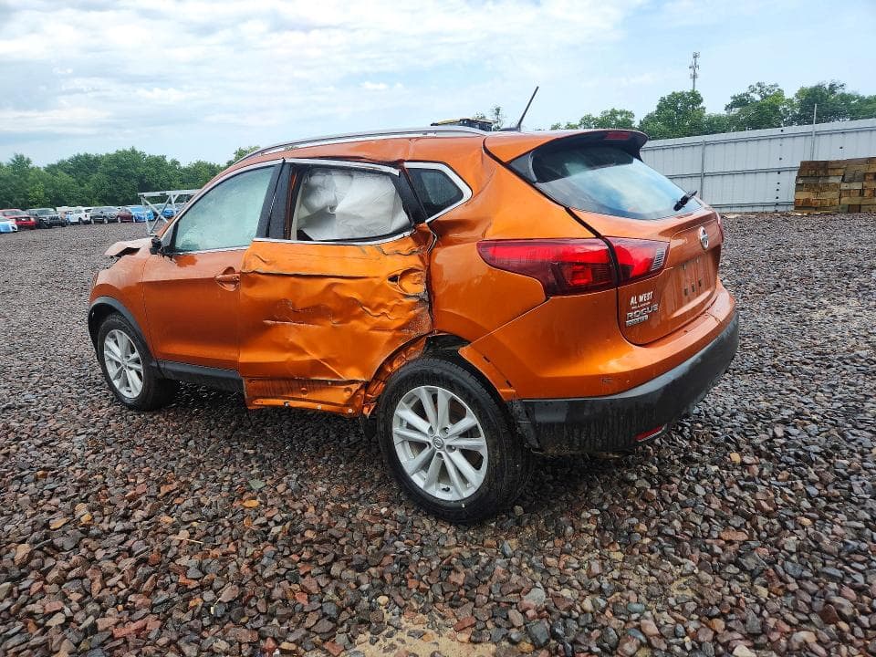 2017 NISSAN ROGUE SPORT SV 2