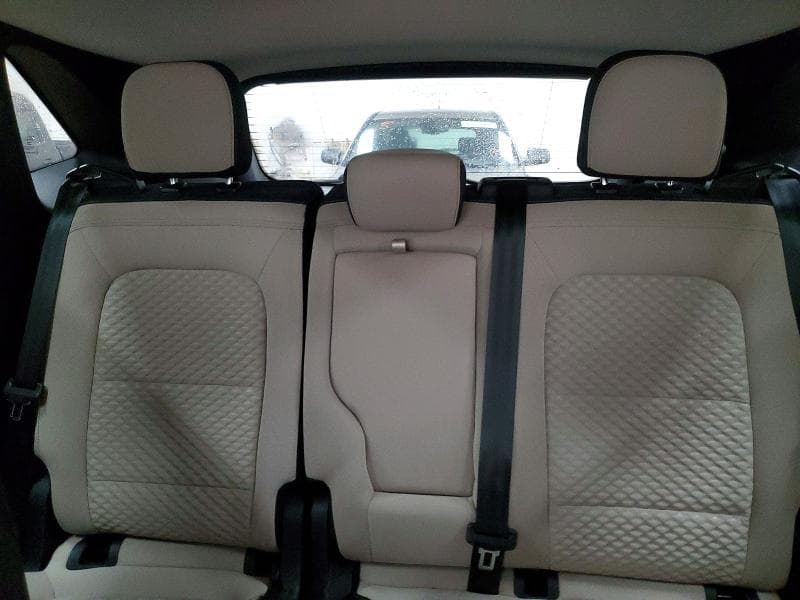 2020 FORD ESCAPE SE SE 10
