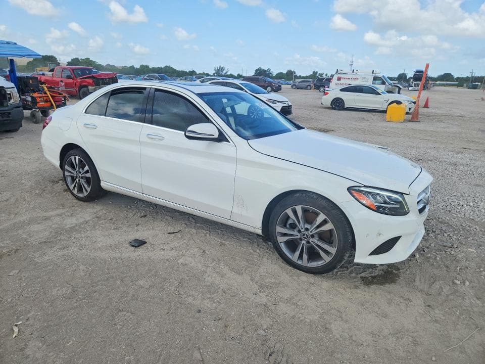 2020 MERCEDES-BENZ C 300 4