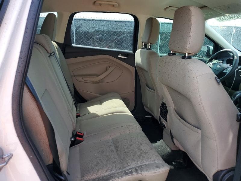 2019 FORD ESCAPE SE SE 10