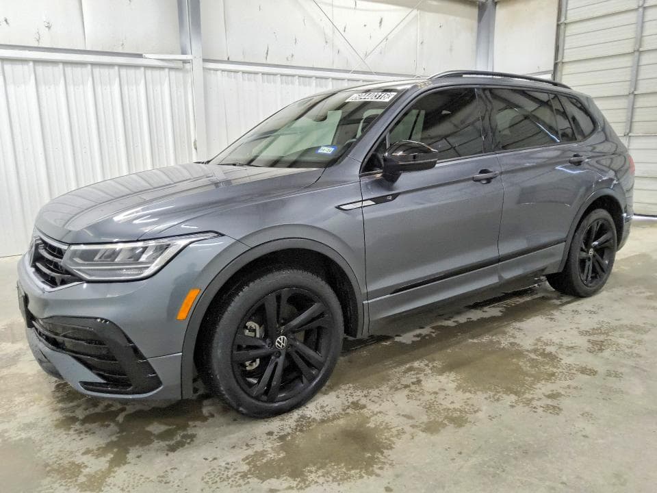 2023 VOLKSWAGEN TIGUAN SE R-LINE BLACK - 1