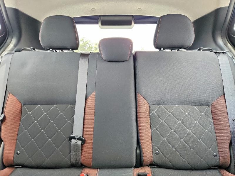 2019 NISSAN KICKS SR 10