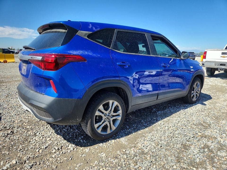 2023 KIA SELTOS LX 3