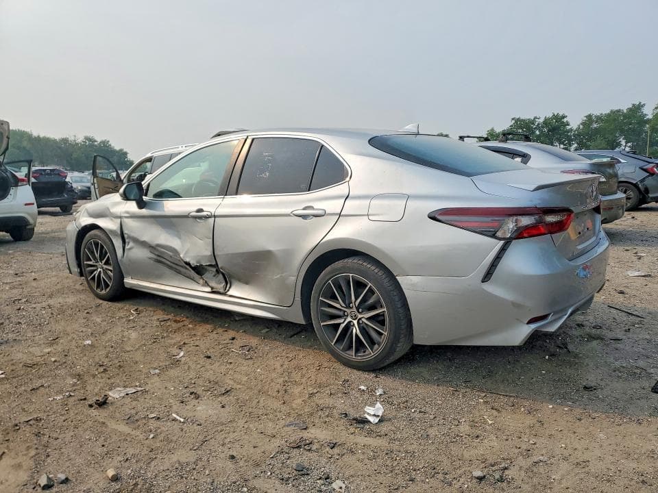 2022 TOYOTA CAMRY SE SE 2