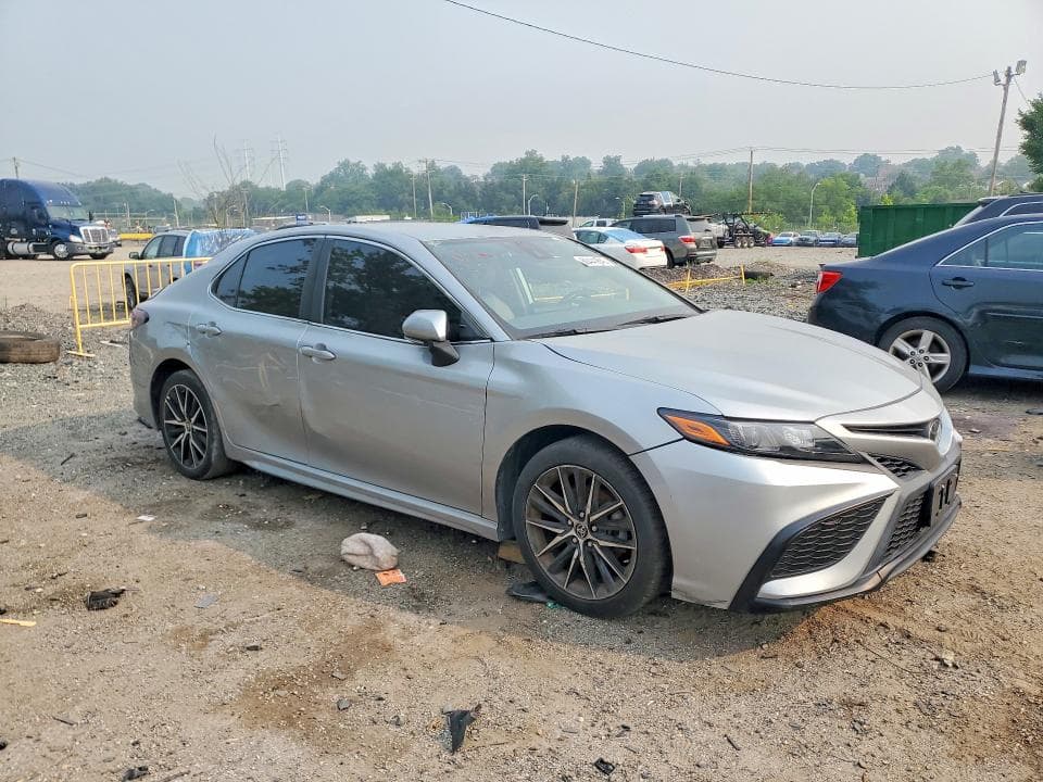 2022 TOYOTA CAMRY SE SE 4