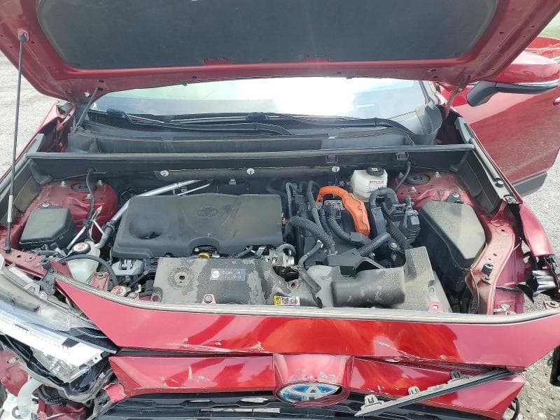 2022 TOYOTA RAV4 XLE 12