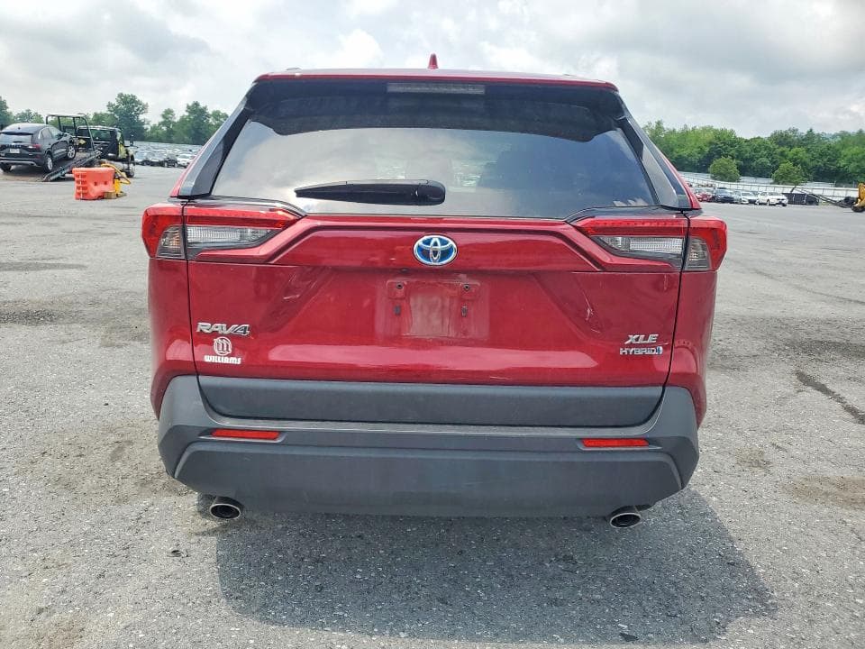 2022 TOYOTA RAV4 XLE 6