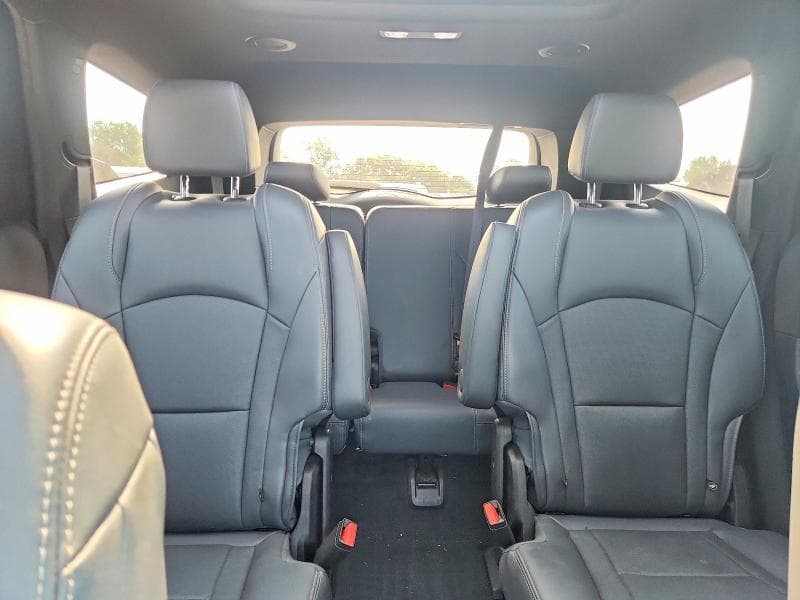 2023 BUICK ENCLAVE ESSENCE 10