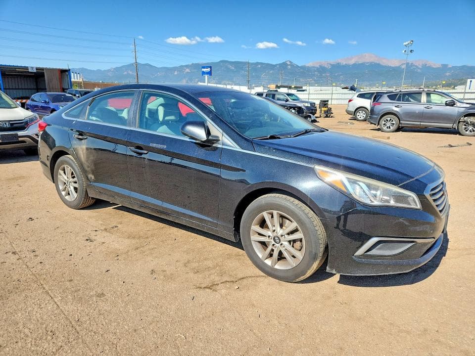 2017 HYUNDAI SONATA SE SE 4