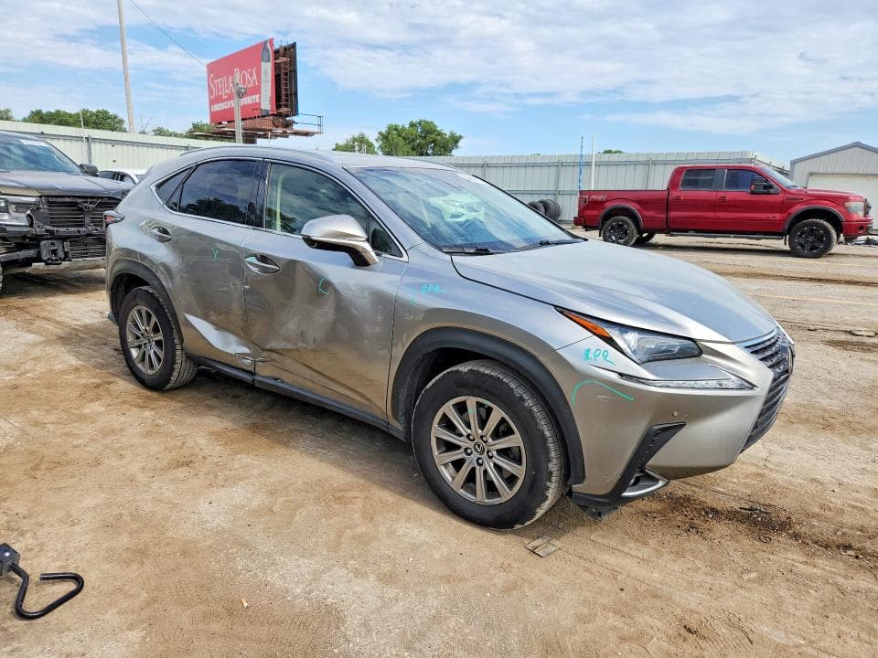 2018 LEXUS NX 300 BASE 4