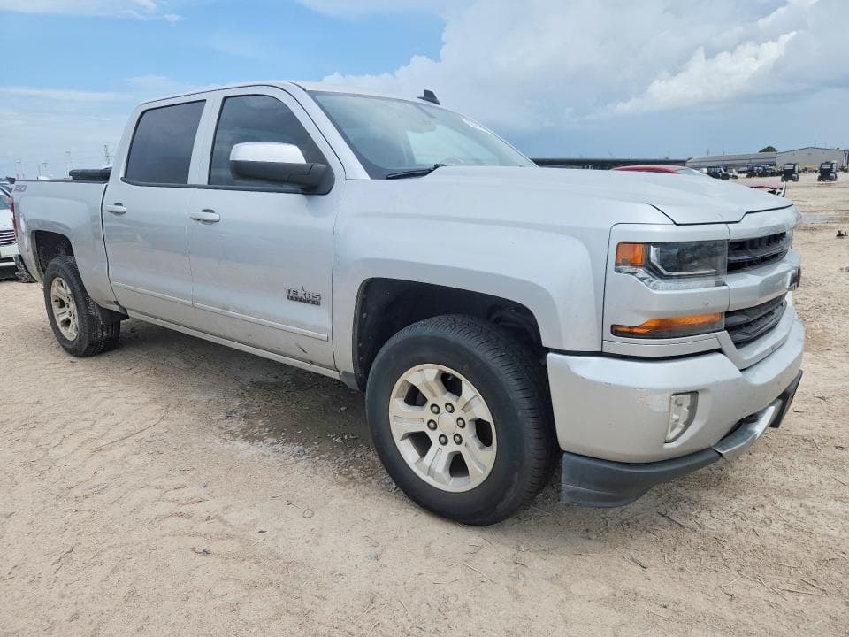 2018 CHEVROLET SILVERADO K1500 LT 4